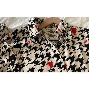 Mid dress black and white